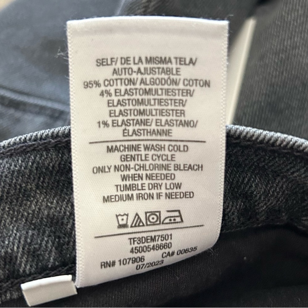 NWT, Hudson Womens Blair High-Rise Bootcut Crop Jeans W/ Slits Demitria Wash, 30 - Picture 12 of 13